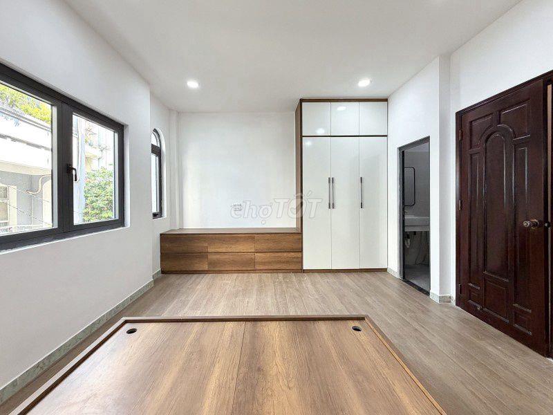 Phú Nhuận - 52m2 Ngang 5m, Hẻm Ôtô Hồ Biểu Chánh, 4 Tầng - 11.7 Tỷ