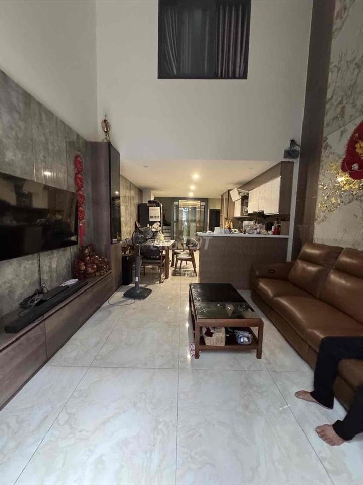 NHÀ GÒ DẦU, TÂN PHÚ, THANG MÁY XỊN, 54m2 * 4 TẦNG, KHU AN NINH, CHỈ 7T