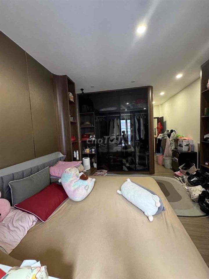 NHÀ GÒ DẦU, TÂN PHÚ, THANG MÁY XỊN, 54m2 * 4 TẦNG, KHU AN NINH, CHỈ 7T