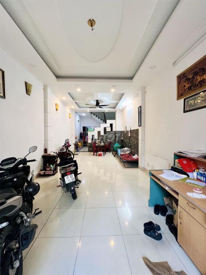 Bán nhà Nguyễn Suý, Tân Phú 84m2, 3 tầng, hẻm nhựa 7m thông, 8.9 tỷ