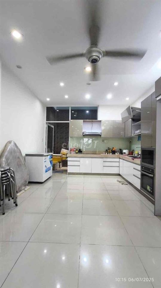 BÁN NHÀ 82m2 NGUYỄN VĂN SĂNG TÂN SƠN NHÌ, CHỈ 8TỶ3 4 TẦNG SHR