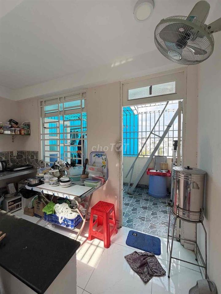 BÁN NHÀ GÒ DẦU TÂN PHÚ, 56m2 5Pn, HẺM NHỰA 7m, KHU AN NINH DÂN TRÍ CAO
