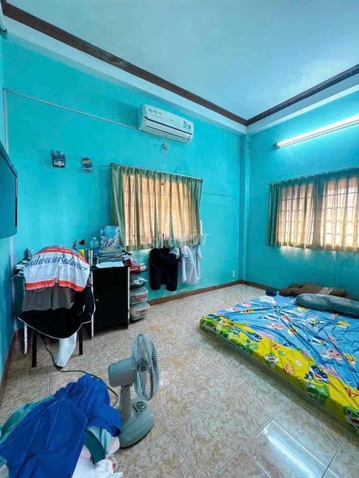 TRUNG TÂM PHÚ NHUẬN, MT ĐƯỜNG NGAY NGUYỄN VĂN TRỐI, 4 TẦNG 4PN CHỈ 14T