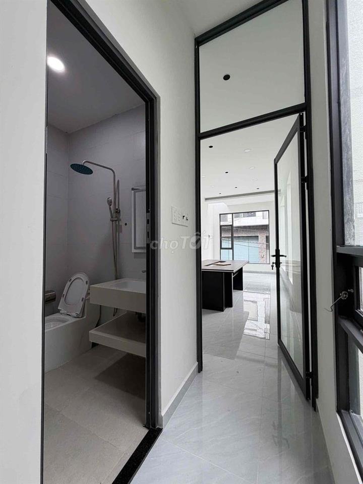 EM CHÍNH CHỦ CẦN BÁN NHANH MẶT TIỀN TRUNG TÂM Q3