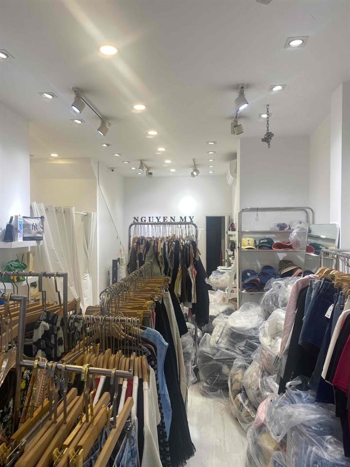 BÁN NHÀ MẶT TIỀN KHU VỰC MÙA BÁN ẨM THỰC TRƯỜNG SA PHÚ NHUẬN HCM