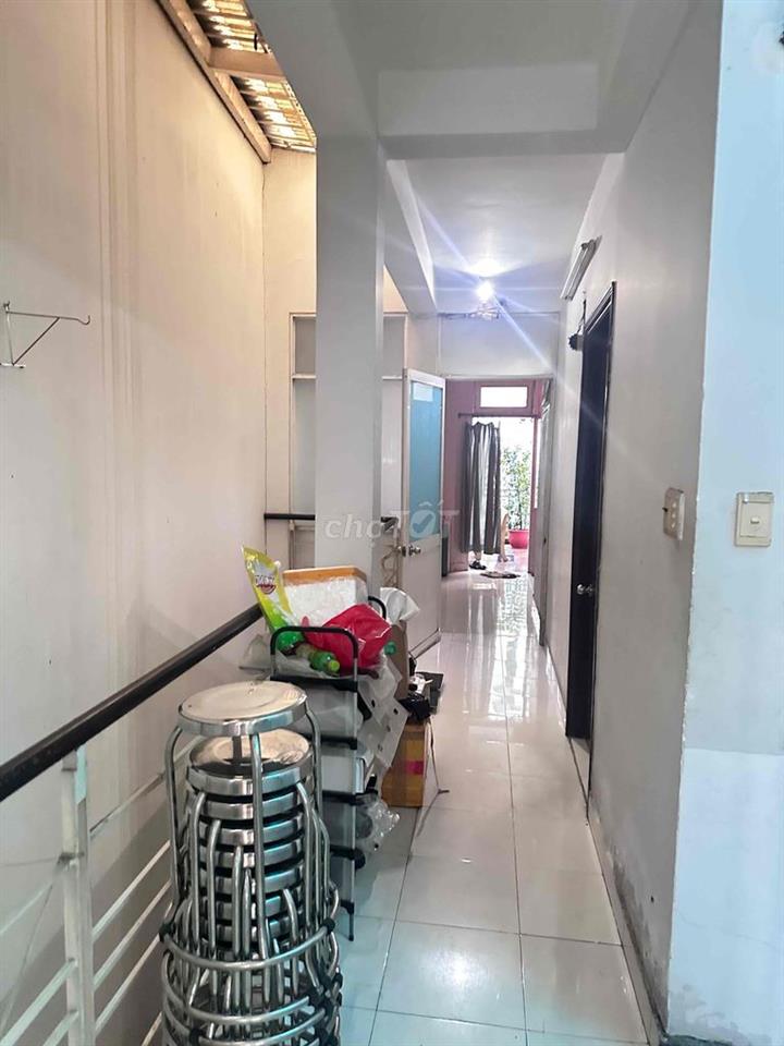 bán nhà có sẵn dòng tiền