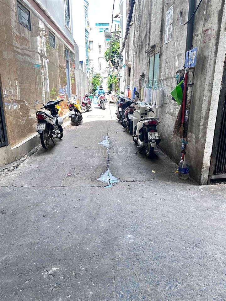 bán nhà có sẵn dòng tiền