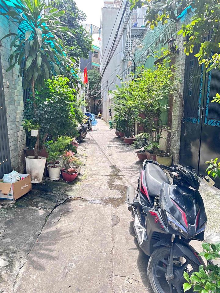 bán nhà có sẵn dòng tiền
