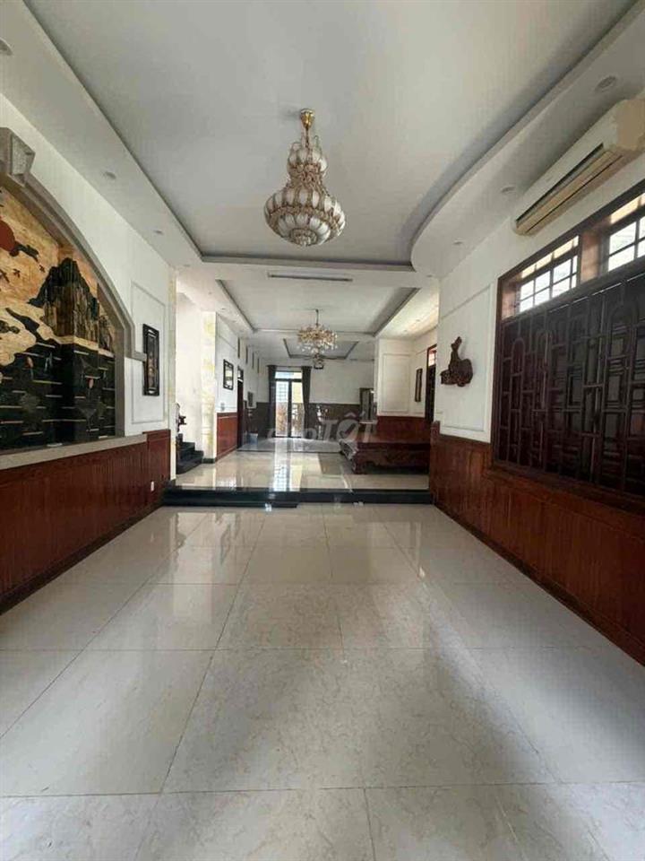 Cho thuê biệt thự