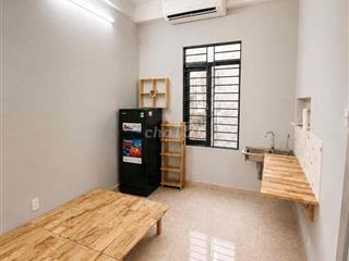 PHÒNG FULL + MÁY LẠNH – QUẬN 7 | 2,8TR