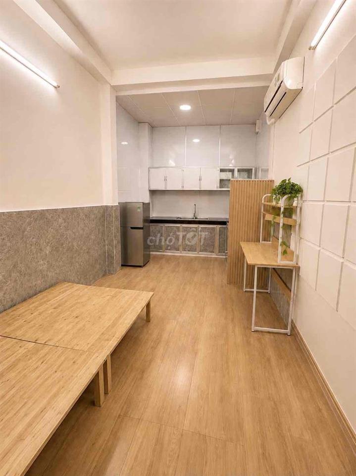 PHÒNG FULL + MÁY LẠNH - QUẬN 7