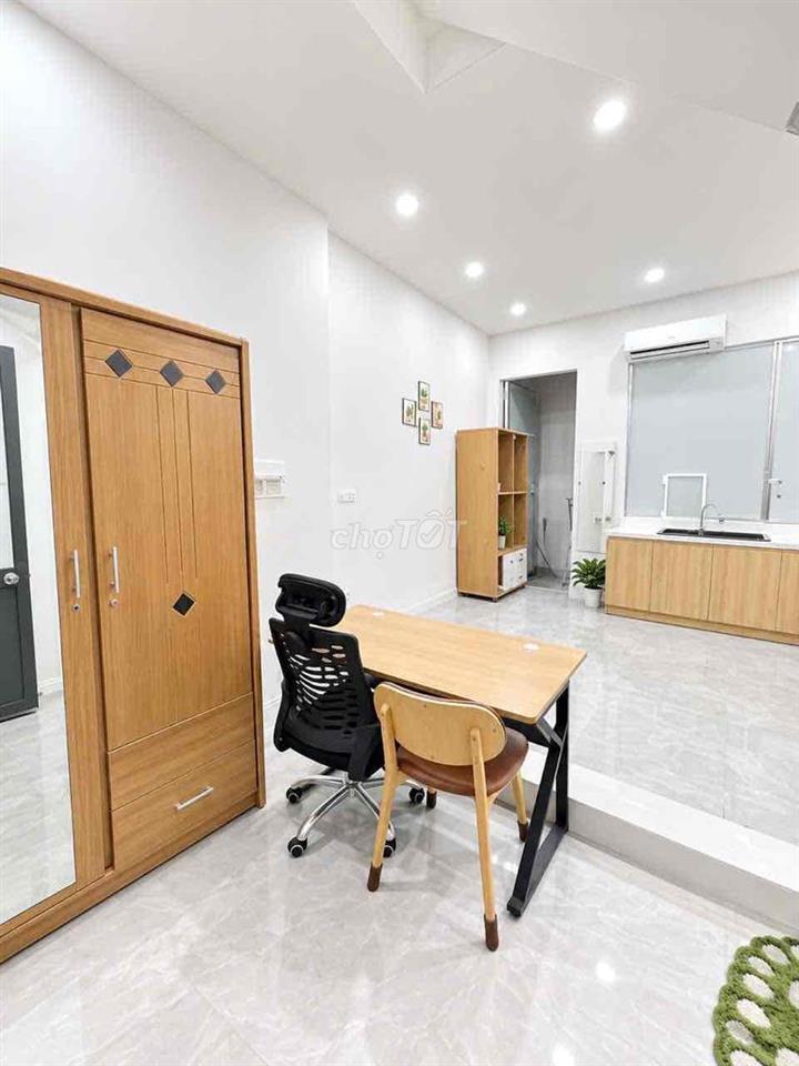 PHÒNG TRỌ QUẬN 7 – FULL NỘI THẤT, CÓ SÂN SAU