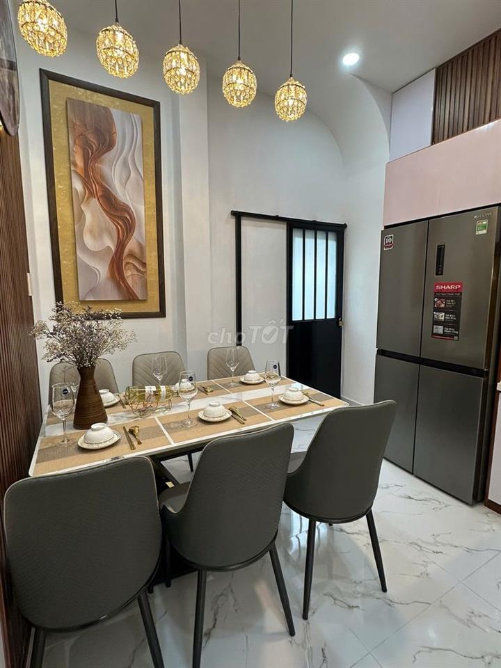 Nhà mới đẹp - Full Nội Thất. Phan Đình Phùng. 52m vuông 4 tầng