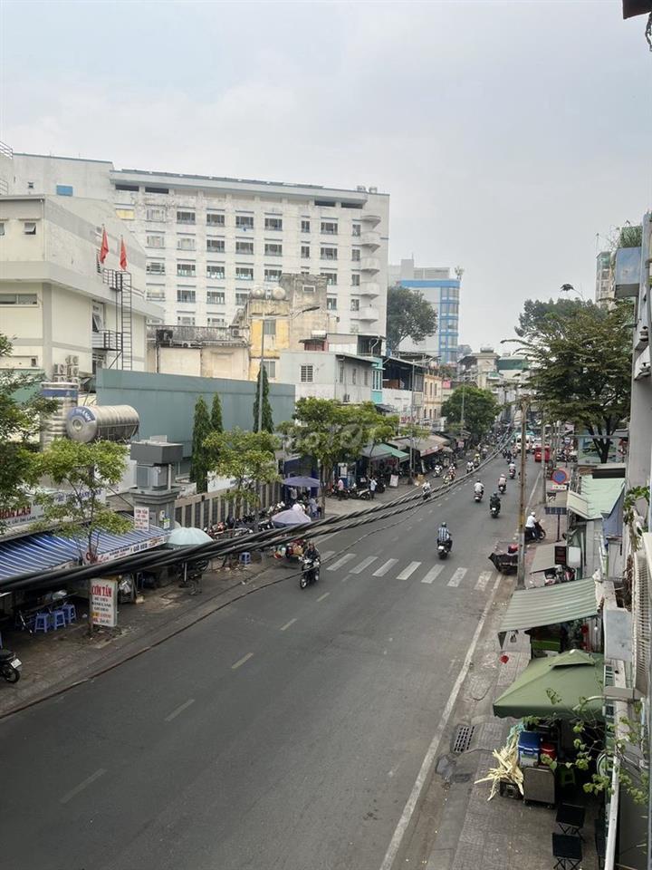 Mặt Tiền Kinh Doanh – Số 39 Phạm Viết Chánh, P.NCT, Q.1