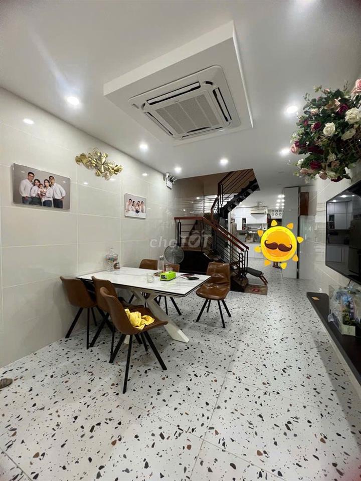 Bán nhà Hẻm Xe Hơi 3 tầng mới đẹp. Full Nội Thất. Nhỉnh 11 tỷ