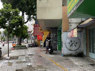 BÁN NHÀ MẶT TIỀN - ĐƯỜNG 3 THÁNG 2 – P.14, QUẬN 10 – VỊ TRÍ ĐẮC ĐỊA.