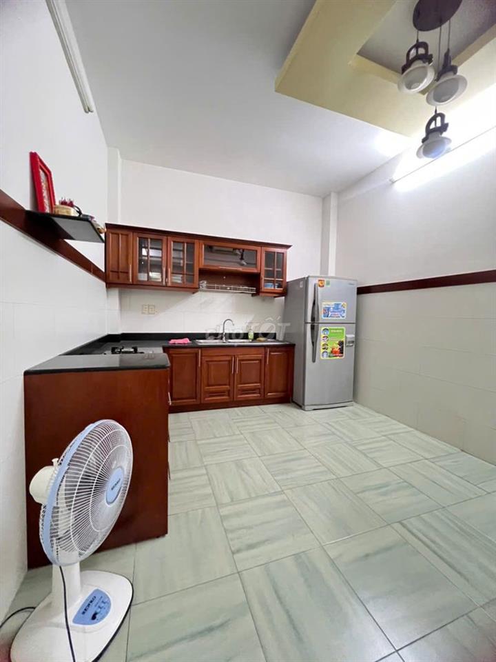 Nhà mới đẹp 4 tầng lầu Hẻm Xe Hơi - 565/89 Nguyễn Trãi, P.7, Q.5