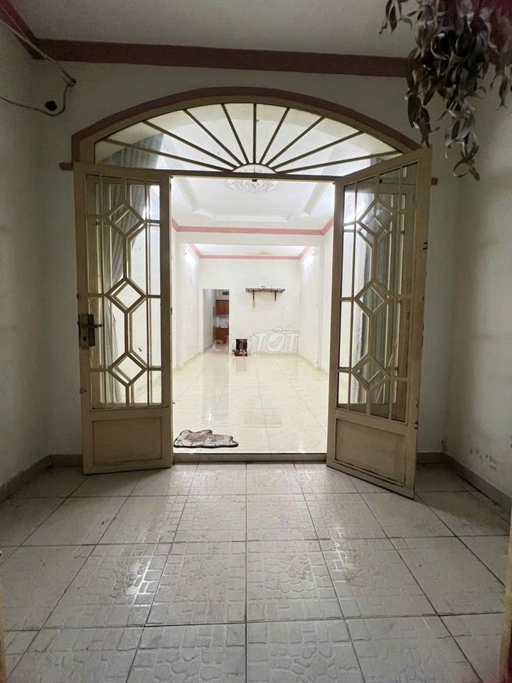 Bán nhà hẻm ba gác. Nguyễn Phúc Chu, P.Tân Sơn. 50m. Giá chỉ : 4.3 tỷ