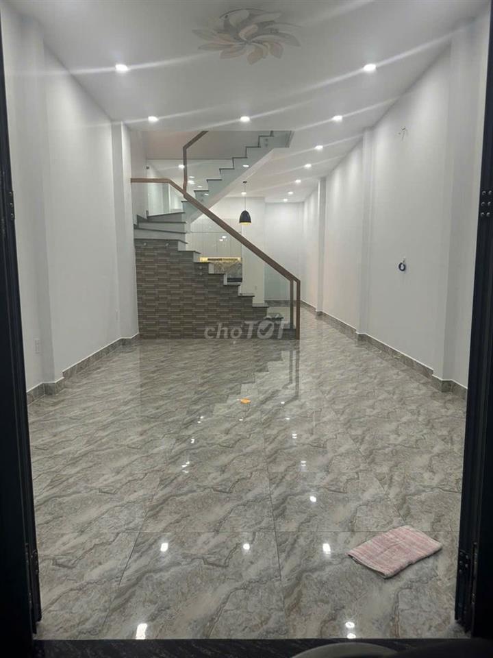 Bán nhà mới đẹp Hẻm Xe Hơi - Lê Văn Phan, Tân Phú. 68m vuông.