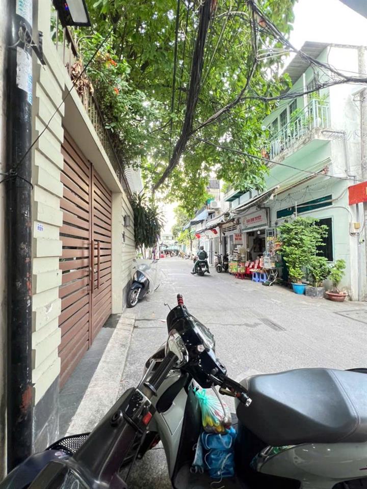 Cho thuê nhà Hẻm Xe Tải 8m - Đường Cao Thắng (nối dài) 4,5m x 20m.