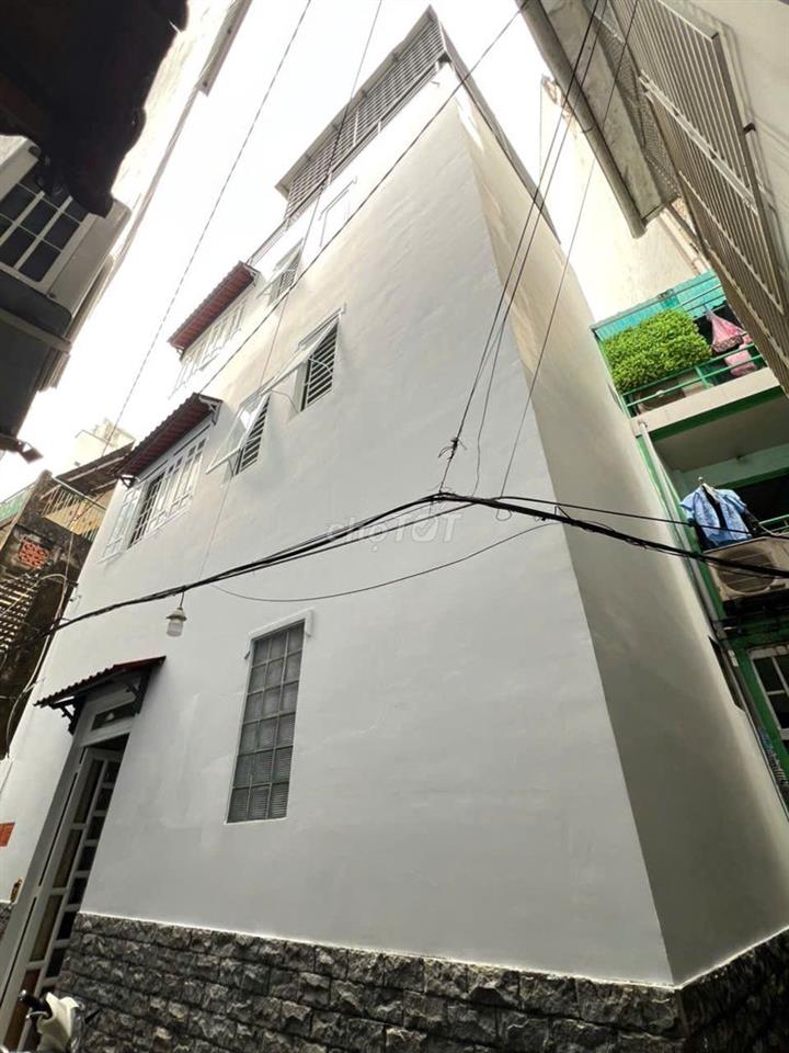 Bán nhà góc 2MT - Nguyễn Duy Dương. 4 tầng mới đẹp. 3,8m x 7,5m. 28,5m