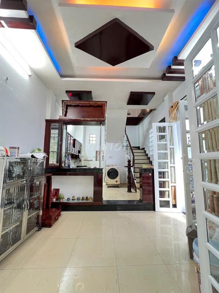 Bán nhà góc 2MT - Nguyễn Duy Dương. 4 tầng mới đẹp. 3,8m x 7,5m. 28,5m