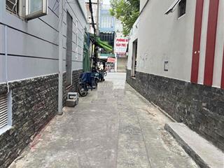Bán nhà Sát mặt tiền đường Âu Cơ, P14, Q11. 3,5m x 13m. 4.9 tỷ.