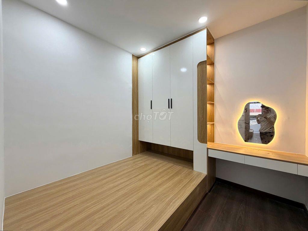 Nhà mới đẹp 3 tầng Hẻm Xe Hơi Điện Biên Phủ, Nguyễn Thiện Thuật,Quận 3