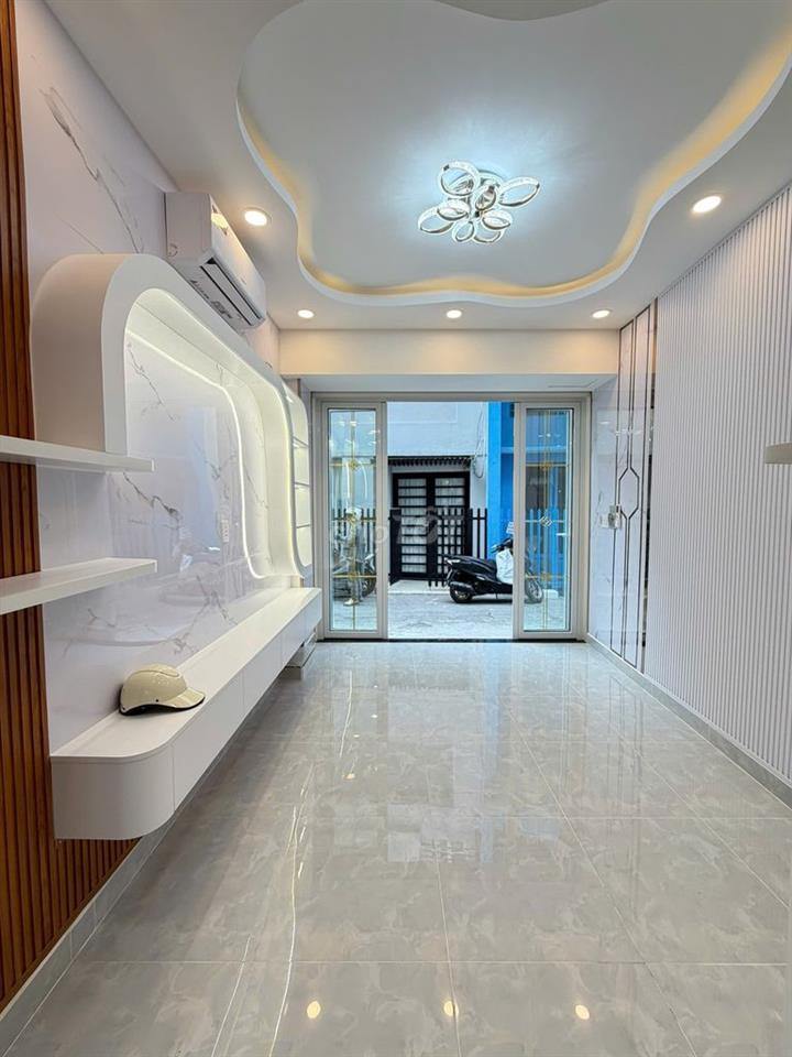 Bán nhà mới đẹp hẻm xe hơi 4m - gần mặt tiền Nguyễn Trãi, P2, Q5