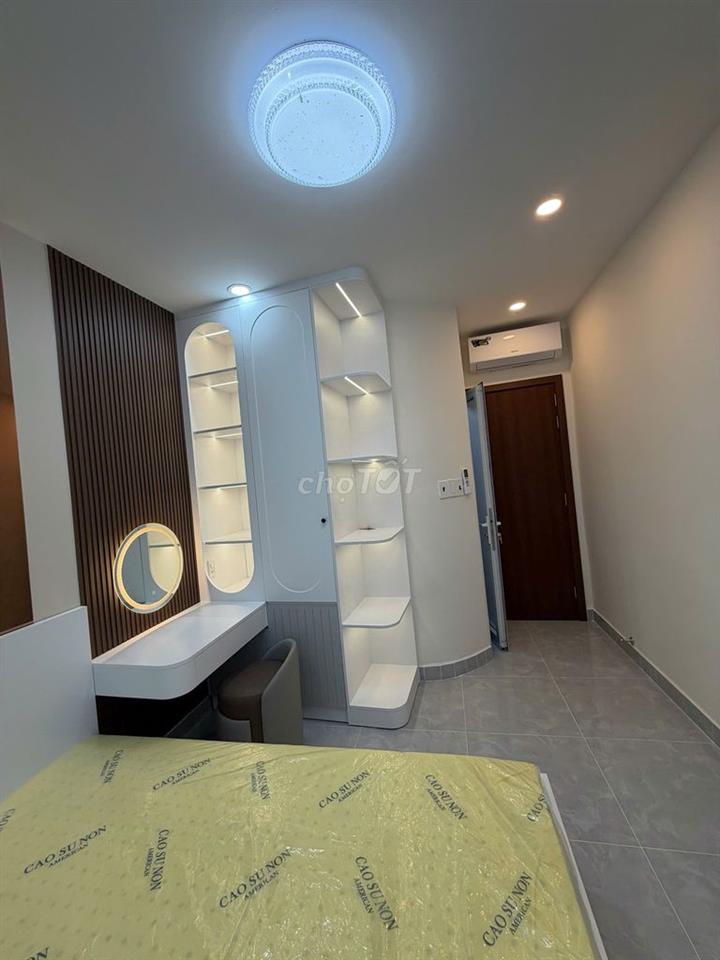 Bán nhà mới đẹp hẻm xe hơi 4m - gần mặt tiền Nguyễn Trãi, P2, Q5
