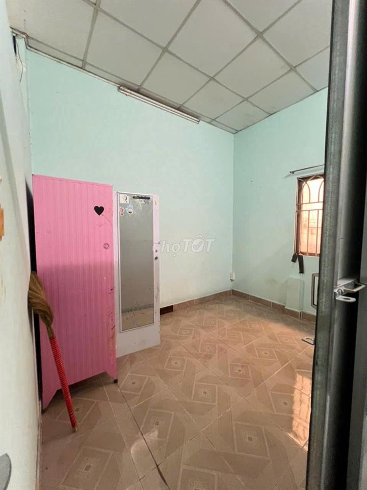 Cho thuê nhà Nguyên Căn - Hẻm 343 Tô Hiến Thành. 7 triệu