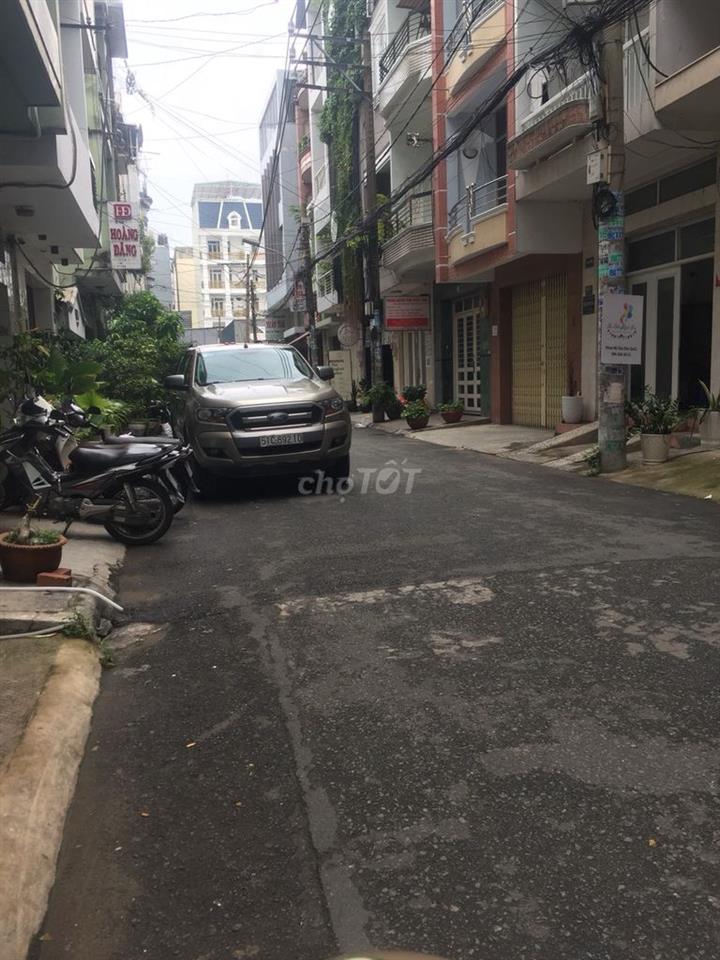 2mt (trước sau) 40m² vuông đất. Quận 10. Giá chỉ 5,5 tỷ