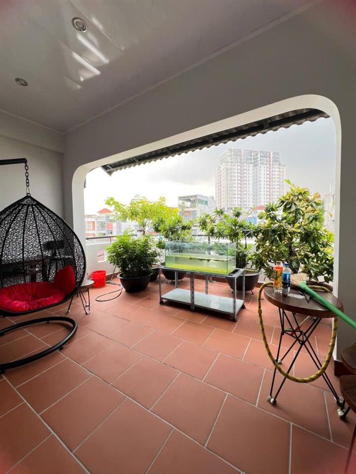 Nhà mới đẹp 100m² đất. Hẻm Xe Hơi sát chợ Tân Bình giáp Quận 10
