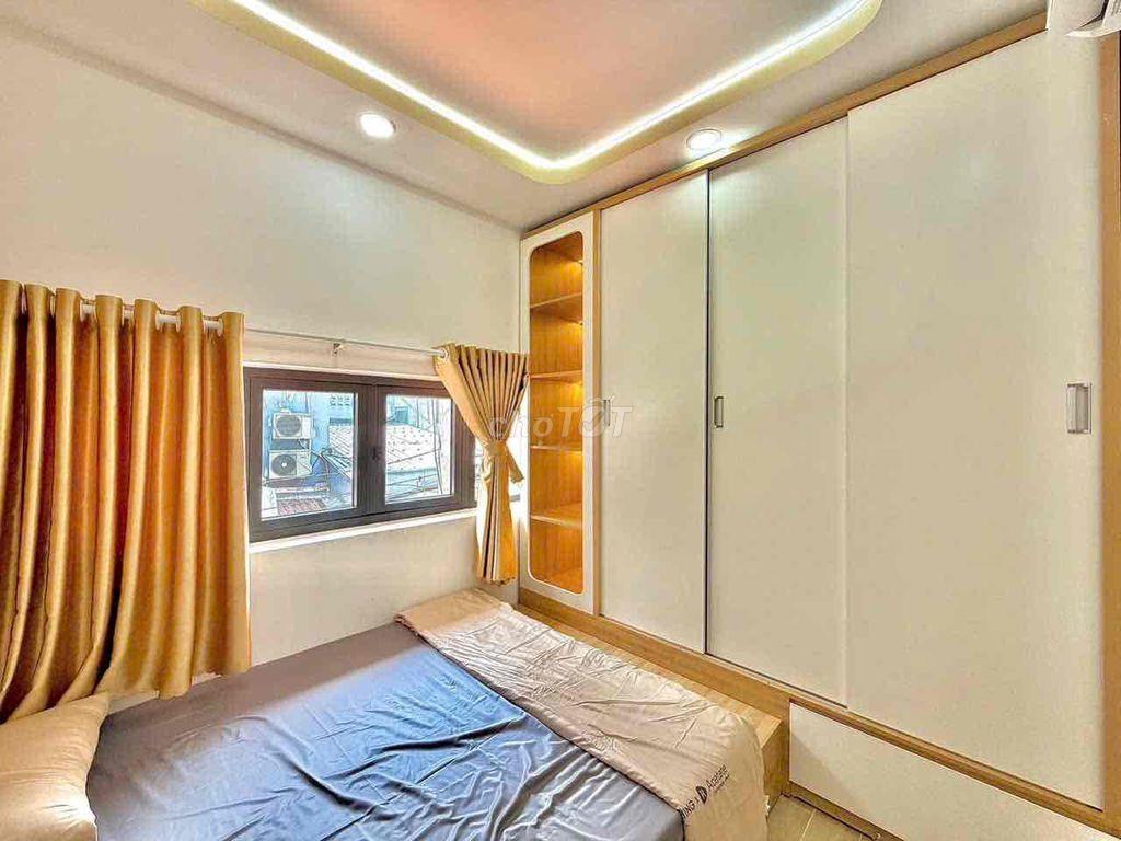 BÁN NHÀ PHAN ĐÌNH PHÙNG PHÚ NHUẬN DT 7 x 8 56m2 5 TẦNG GIÁ 10.8 TỶ