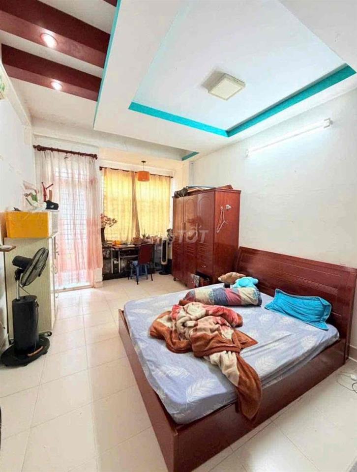 BÁN NHÀ HẼM 4M NGUYỄN NGỌC LỘC Q10 DT 3.5x10 35m2 5 TẦNG GIÁ 8.9 TỶ TL