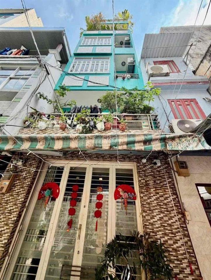 BÁN NHÀ HẼM 4M NGUYỄN NGỌC LỘC Q10 DT 3.5x10 35m2 5 TẦNG GIÁ 8.9 TỶ TL