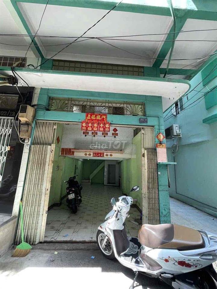 BÁN NHÀ HẺM 4M NGUYỄN TIỂU LA Q10 DT 3.3x10m 33m2 5 TẦNG GIÁ 7.3 TỶ TL