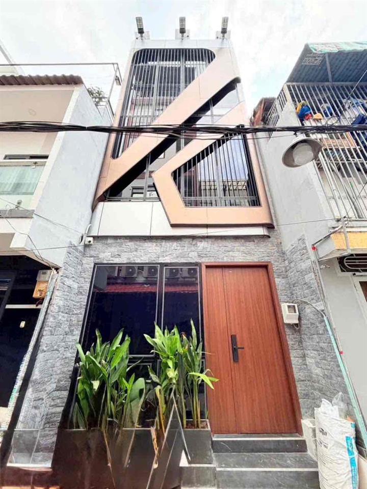 BÁN NHÀ HẺM 3M HOÀNG SA QUẬN 3 DT 3.7x9 35m2 4 TẦNG GIÁ 8.5 TỶ TL