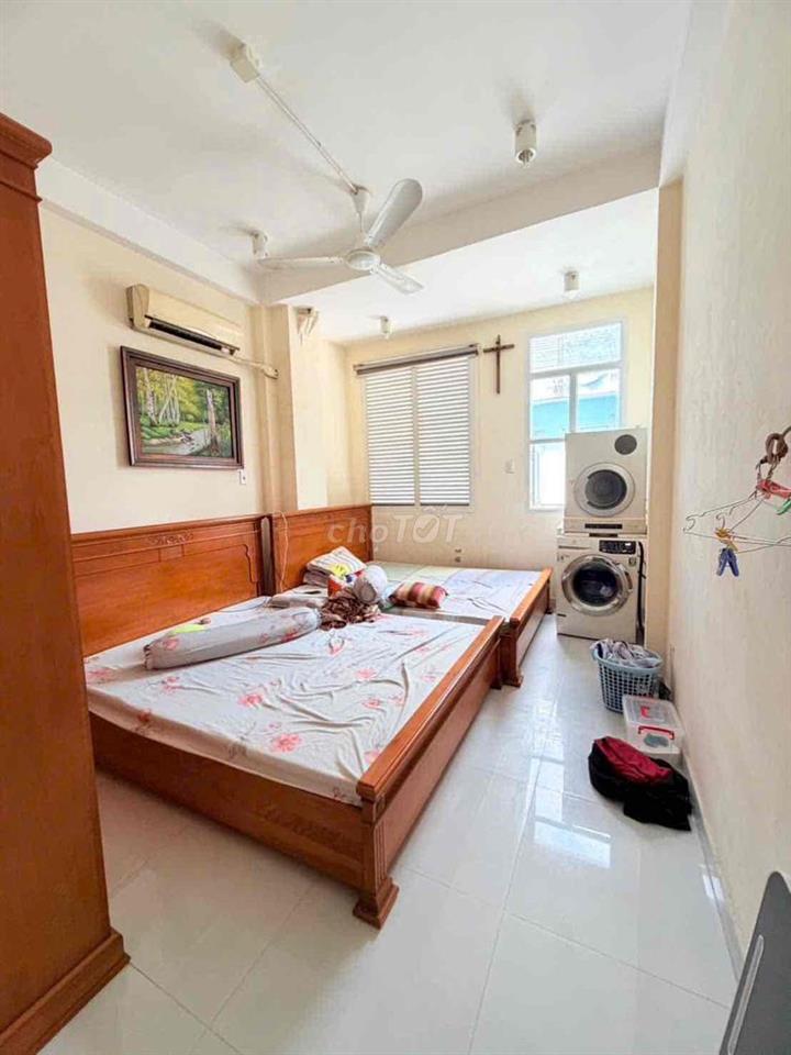 BÁN NHÀ HẺM 4M CMT8 QUẬN 3 DT 3.4x16 53m2 5 TẦNG GIÁ 9 TỶ TL