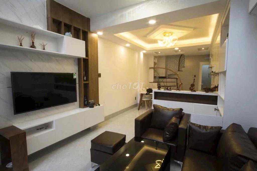 BÁN NHÀ HẺM 4M HUỲNH TỊNH CỦA Q3 DT 3.5 x 10 35m2 5 TẦNG GIÁ 9.2 TỶ TL