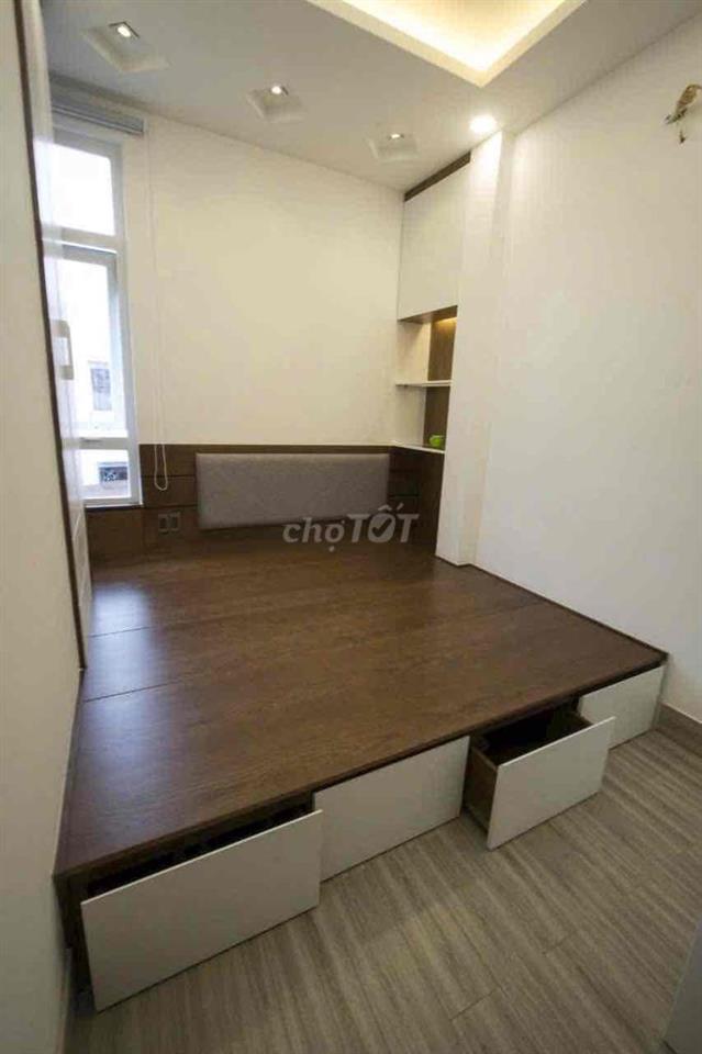BÁN NHÀ HẺM 4M HUỲNH TỊNH CỦA Q3 DT 3.5 x 10 35m2 5 TẦNG GIÁ 9.2 TỶ TL