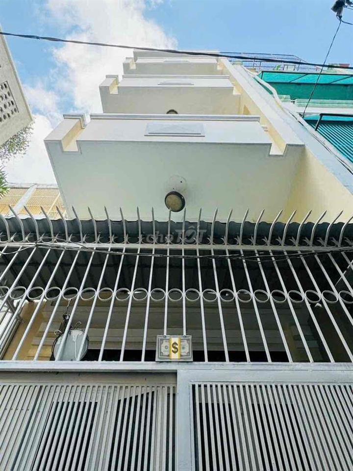 BÁN NHÀ HẺM 4M LÝ CHÍNH THẮNG Q3 DT 3.4 x 10 34m2 5 TẦNG GIÁ 7.4 TỶ TL
