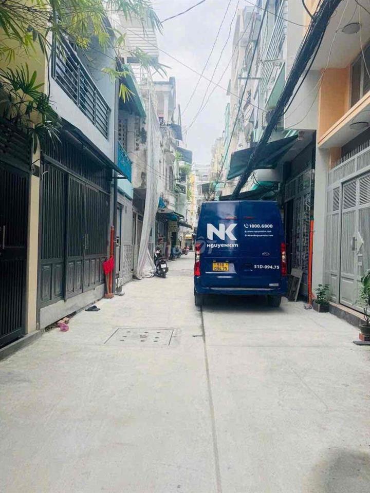 BÁN NHÀ HẼM XE HƠI NGUYỄN ĐÌNH CHIỄU Q3 DT 3.5 x 10 35m2 5 TẦNG 10.9 T