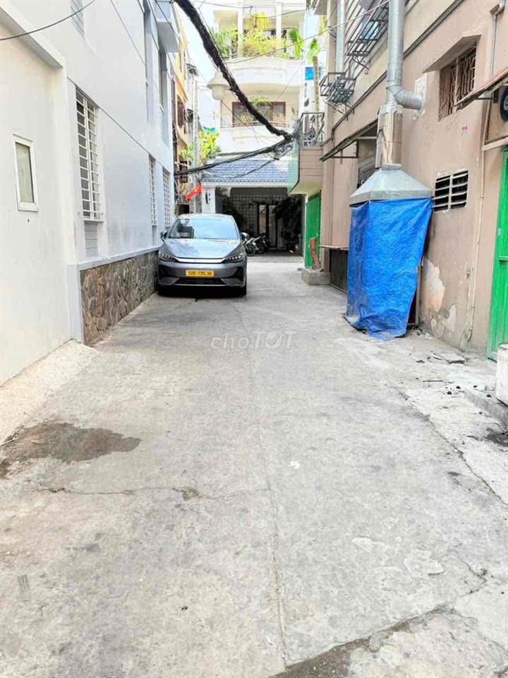 BÁN NHÀ HẺM 4M LÝ CHÍNH THẮNG QUẬN 3 DT 3 x 16.5m 4 TẦNG GIÁ 9.1 TỶ TL
