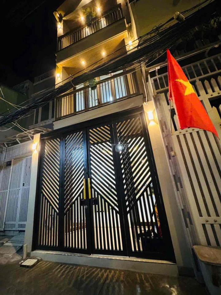 BÁN NHÀ HẺM 5M NGUYỄN ĐÌNH CHIỂU P4 Q3 DT 3.3 x 9 32m2 4 TẦNG 8.6 TỶ