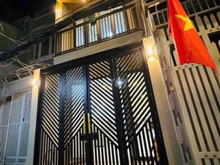 BÁN NHÀ HẺM 5M NGUYỄN ĐÌNH CHIỂU P4 Q3 DT 3.3 x 9 32m2 4 TẦNG 8.6 TỶ