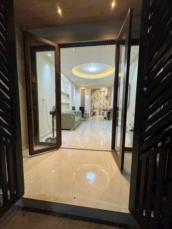 BÁN NHÀ HẺM 5M NGUYỄN ĐÌNH CHIỂU P4 Q3 DT 3.3 x 9 32m2 4 TẦNG 8.6 TỶ