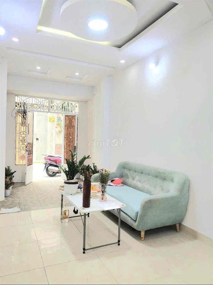 BÁN NHÀ NGUYỄN VĂN CỪ QUẬN 1 DT 3x9 27m2 4 TẦNG GIÁ 5.5 TỶ TL