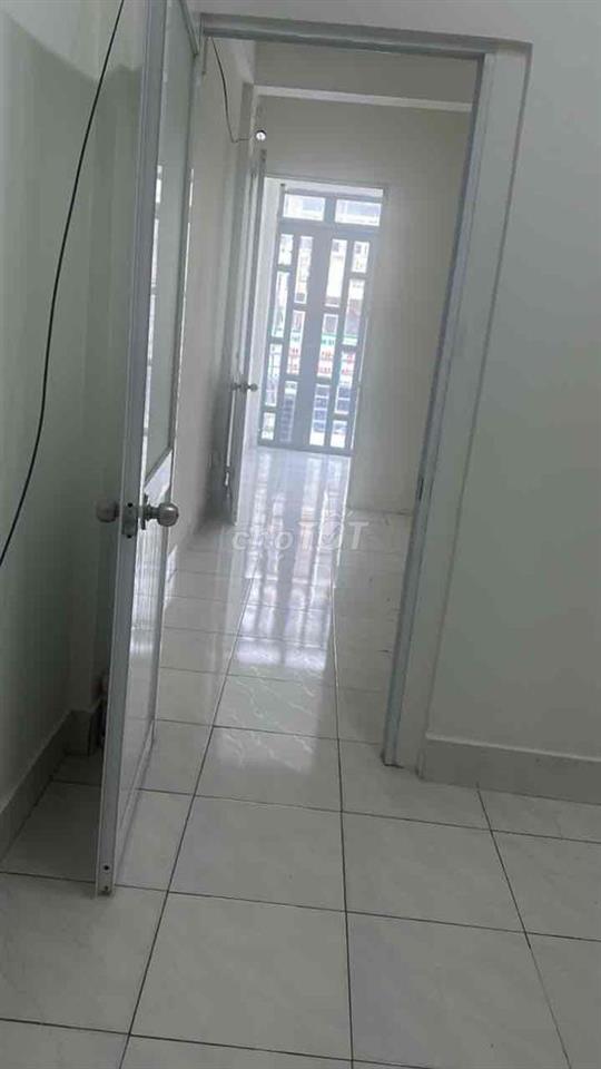 chính chủ cần bán nhà 59 hoàng văn thụ phuòng 15 quận