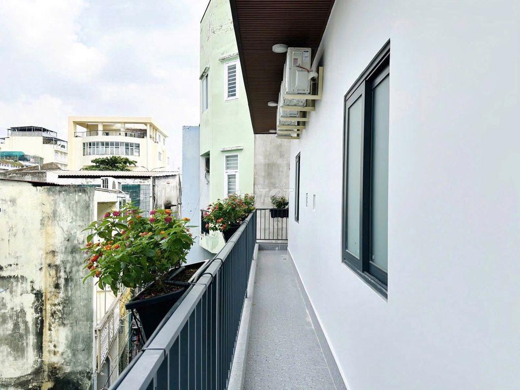BÁN CHDV BÌNH THẠNH- NGAY PHẠM VĂN ĐỒNG- DÒNG TIỀN 70TR- HOÀN CÔNG ĐỦ